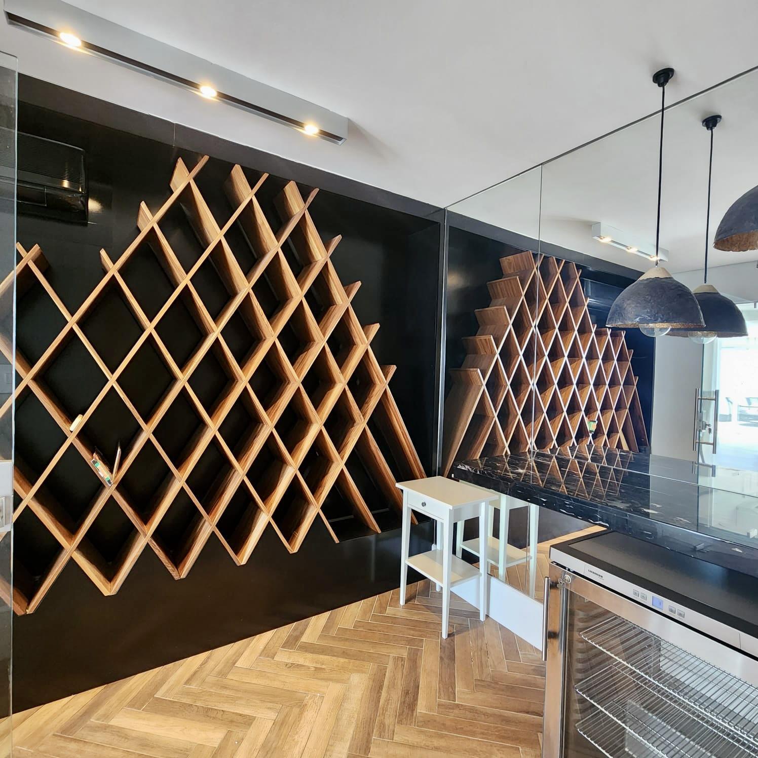 Sophisticated Luxury Living — photograph 4