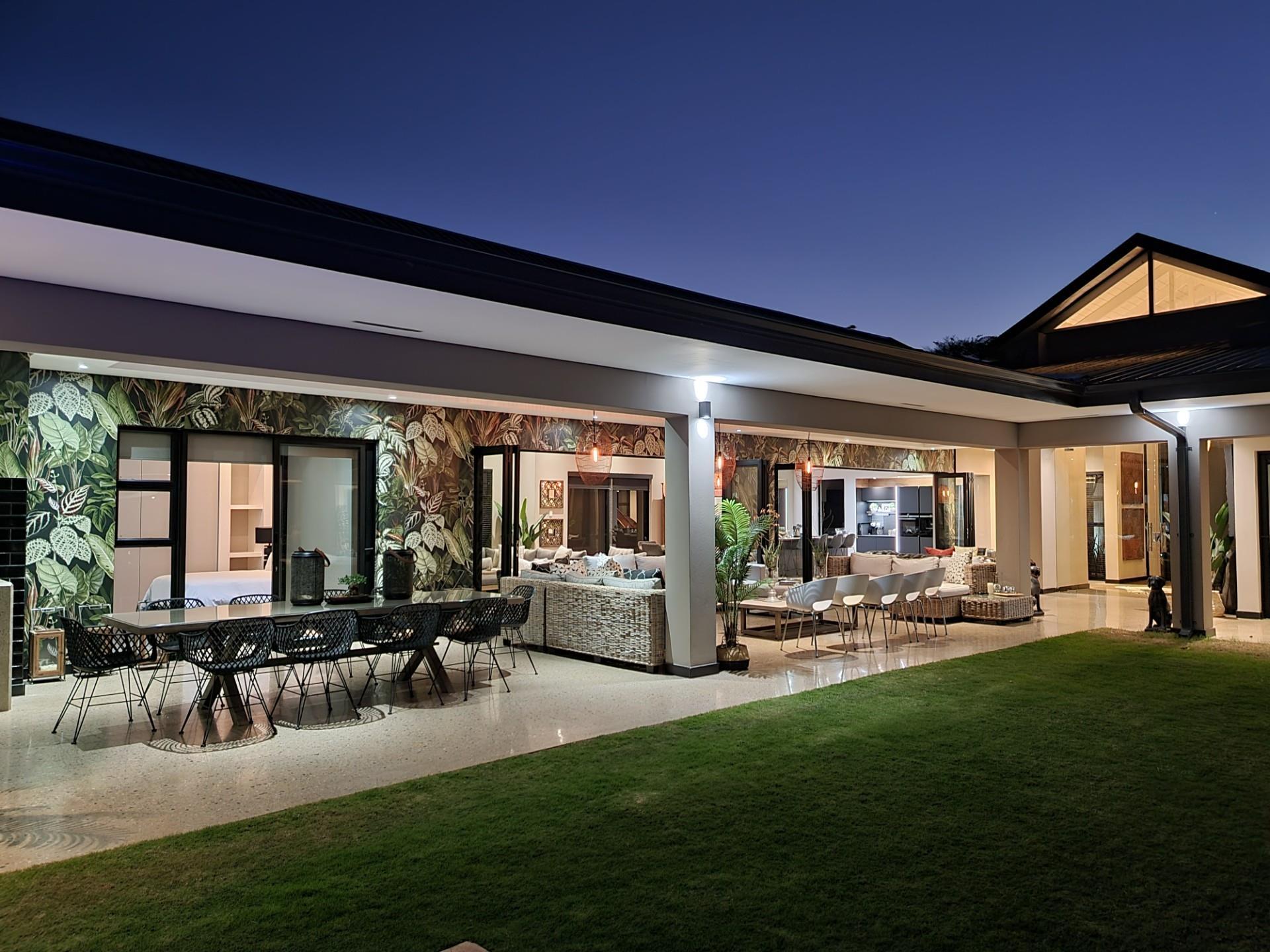 Unrivalled tranquillity in this splendid coastal home — photograph 2