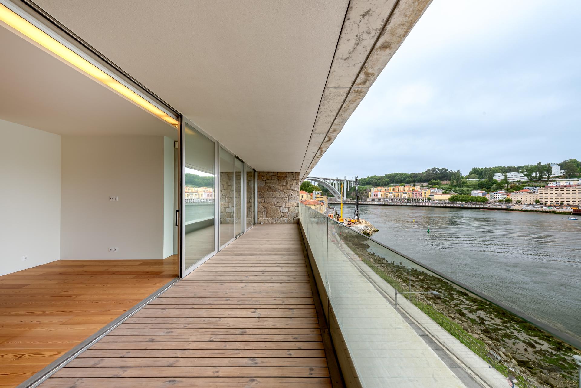 Apartment in Vila Nova de Gaia (97550) — photograph 3