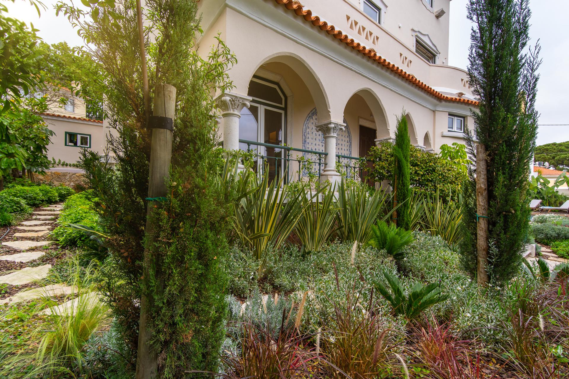 House in Cascais (97439) — photograph 3