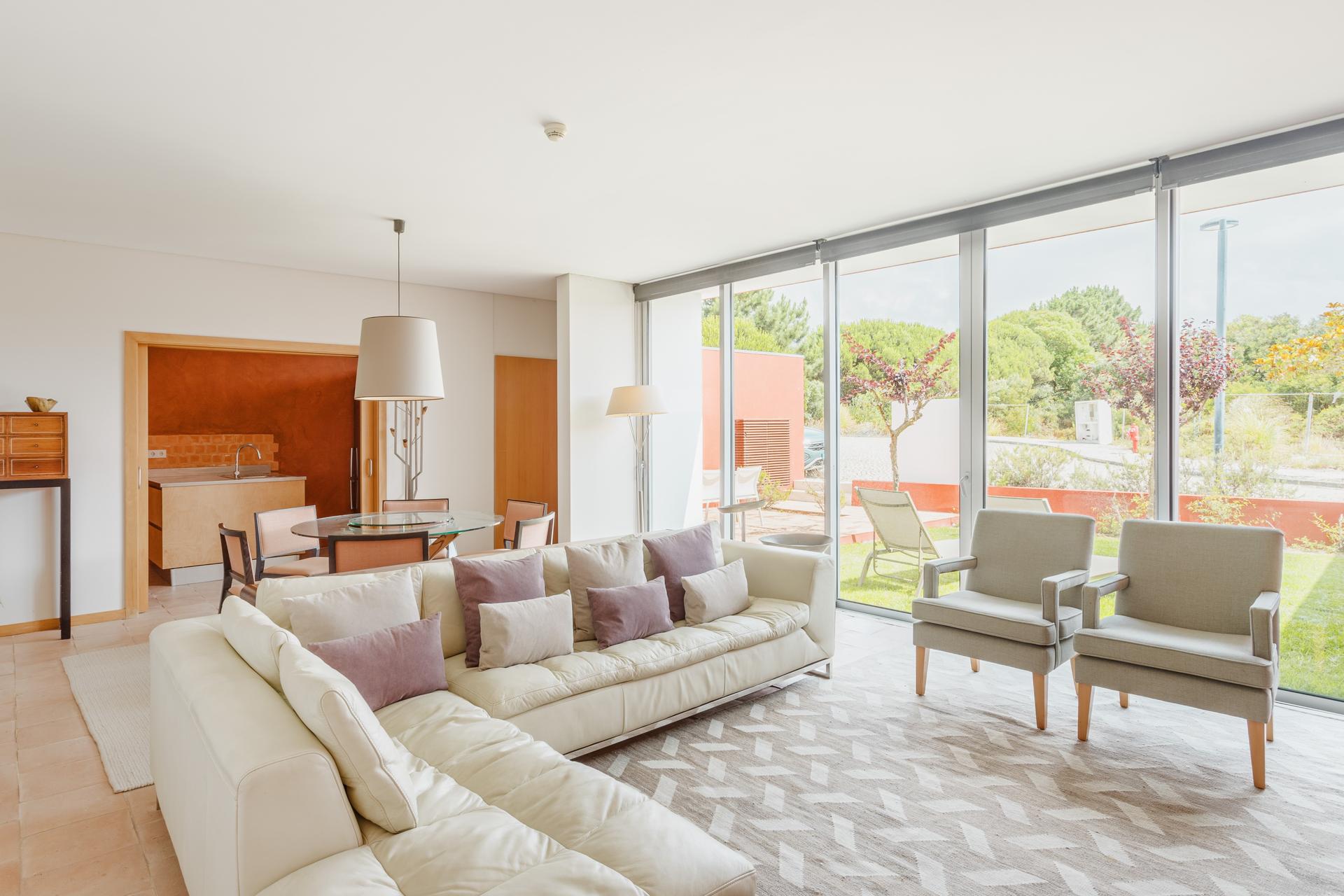 House in Óbidos (98357) — photograph 3