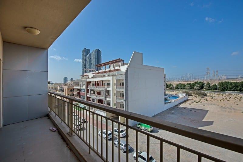 The Manhattan Tower — photograph 5