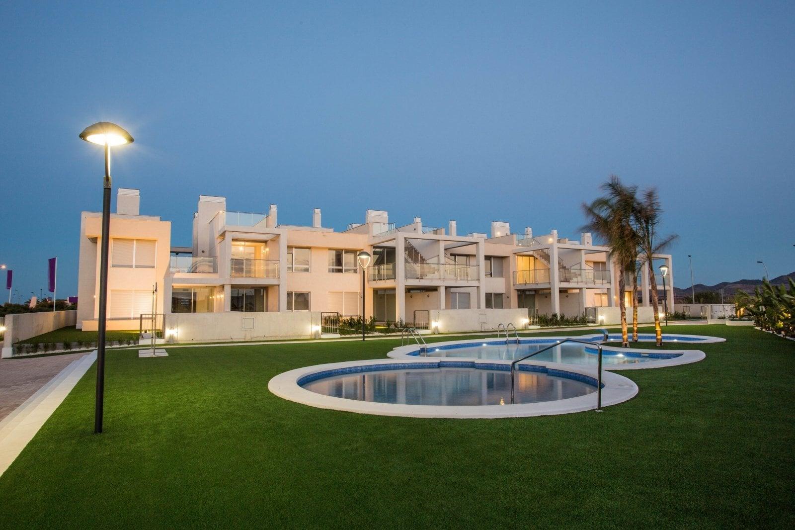 Apartments in La Manga del Mar Menor, Cartagena (RMU-00098) — photograph 2